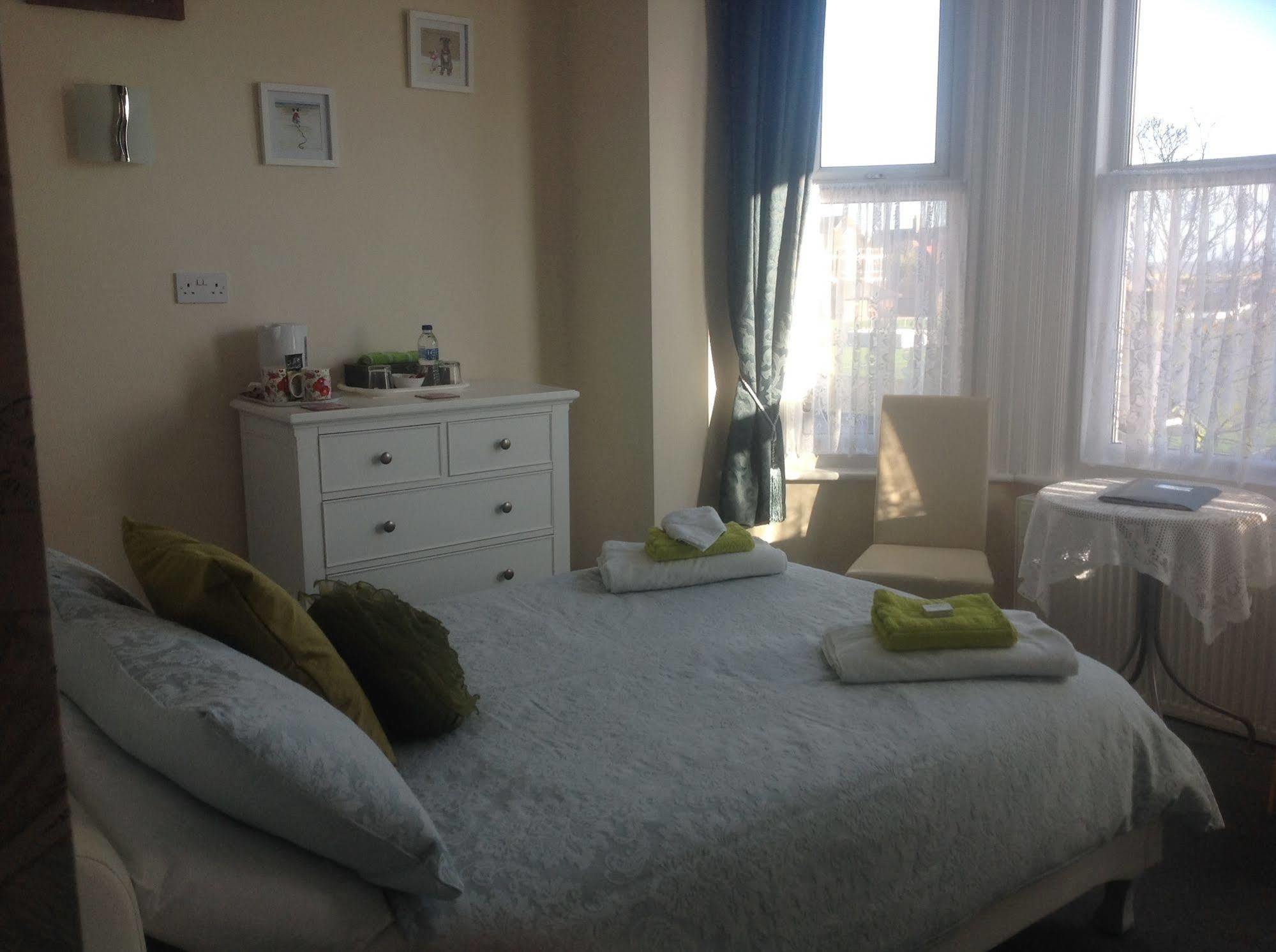 Cleasewood Guest House Great Yarmouth Kültér fotó